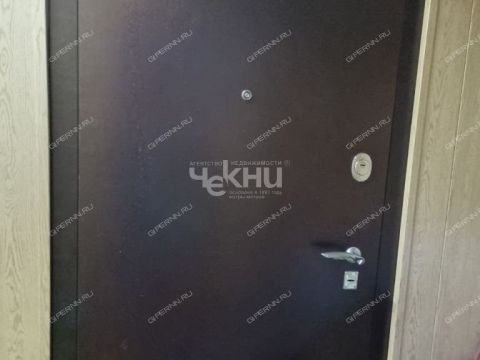 1-komnatnaya-ul-geroev-kosmosa-d-6 фото