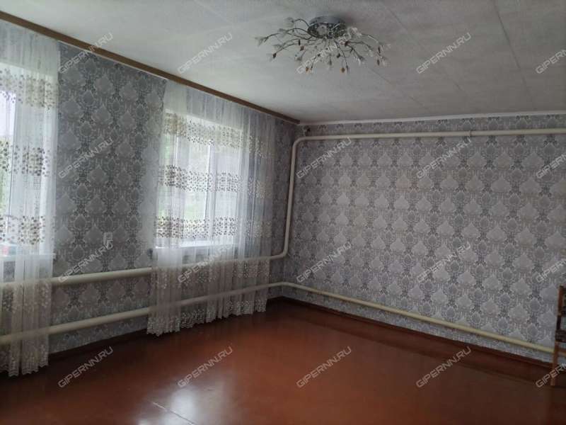 дом на  деревня Ройка