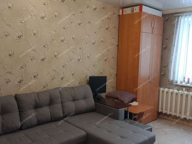 трёхкомнатная квартира на проспекте Бусыгина дом 56