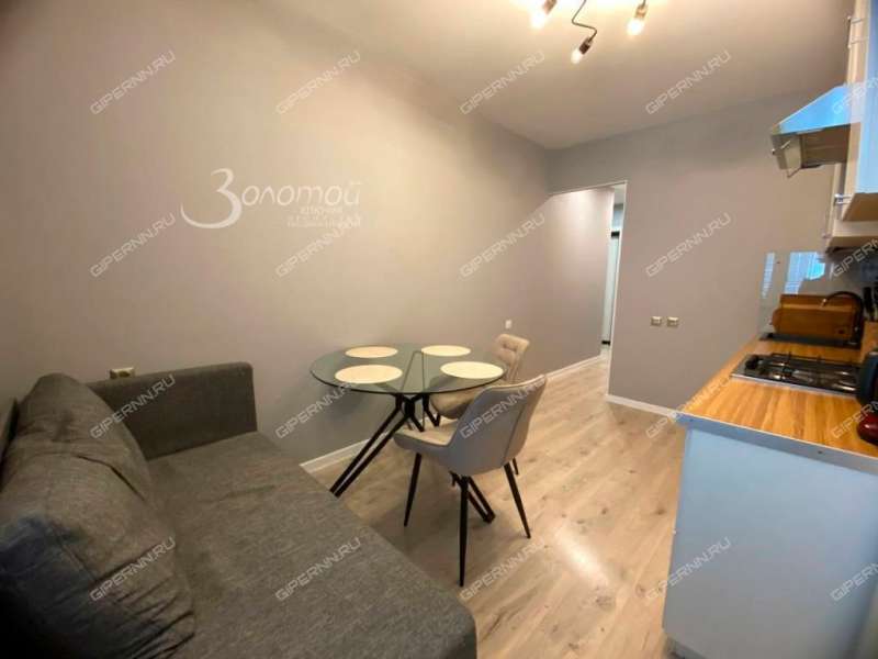 однокомнатная квартира на улице Родионова дом 25