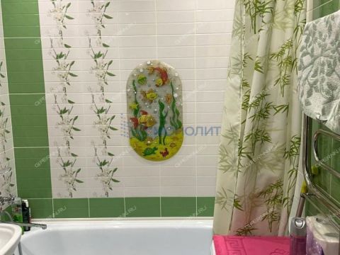 3-komnatnaya-ul-geroya-samochkina-d-13 фото