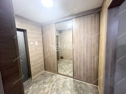2-komnatnaya-ul-pavla-orlova-d-6 фото