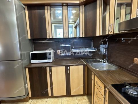 3-komnatnaya-ul-narodnaya-d-30 фото