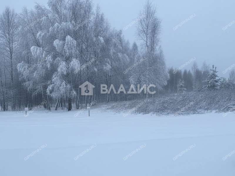 дом на  село Безводное