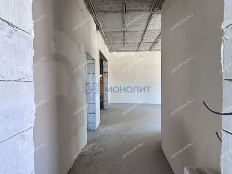 дом на -