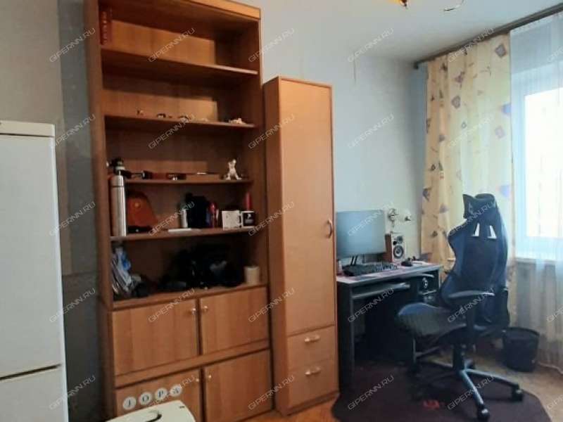 четырёхкомнатная квартира на улице Карла Маркса дом 24