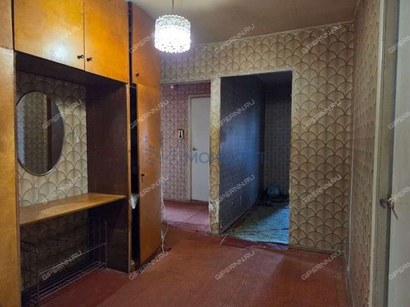 четырёхкомнатная квартира на проспекте Циолковского дом 102А город Дзержинск