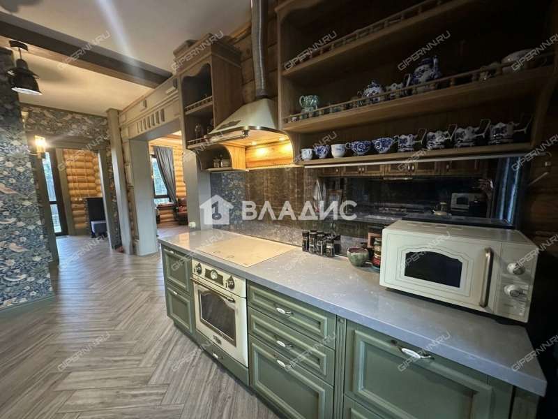 дом на улице Маяковского рабочий посёлок Тумботино