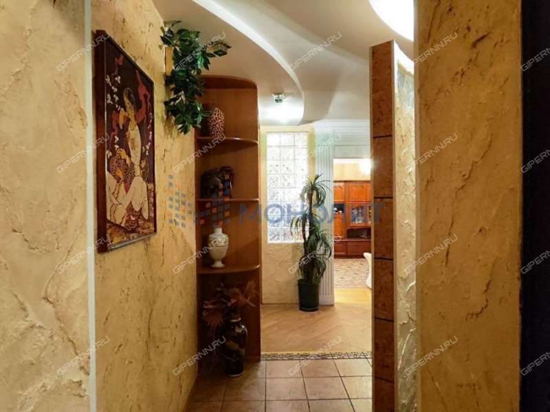 трёхкомнатная квартира на Трудовой улице дом 8