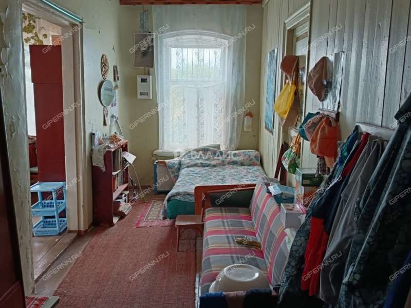 дом на улице Сутырина посёлок Ленинская Слобода