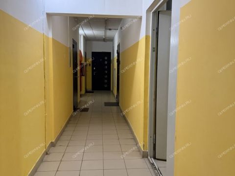 1-komnatnaya-ul-gornaya-d-11-k5 фото