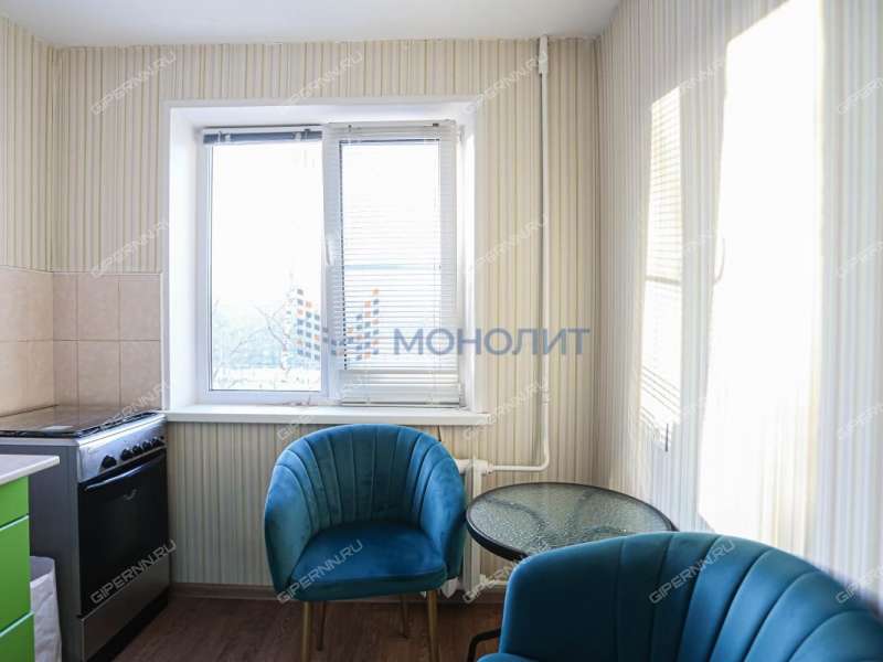 однокомнатная квартира на улице Красных Зорь дом 7