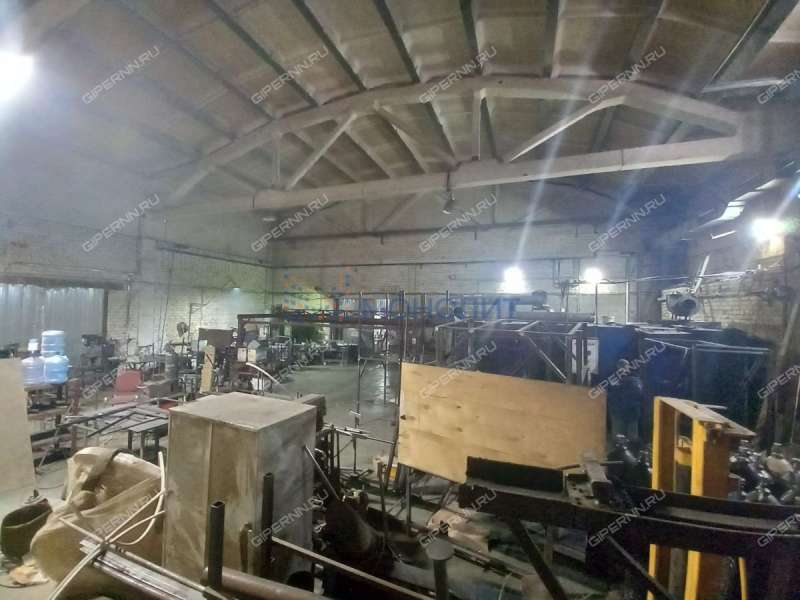 помещение под склад, производственную площадь на Республиканской улице город Бор