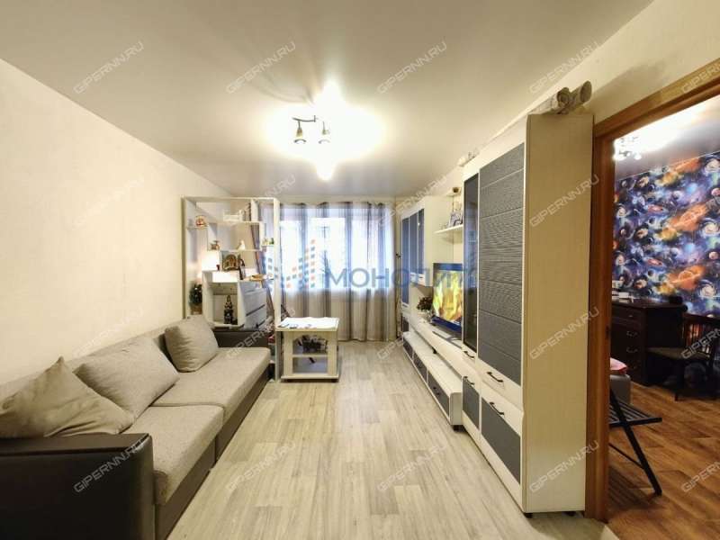 трёхкомнатная квартира в микрорайоне Щербинки 1-й дом 28