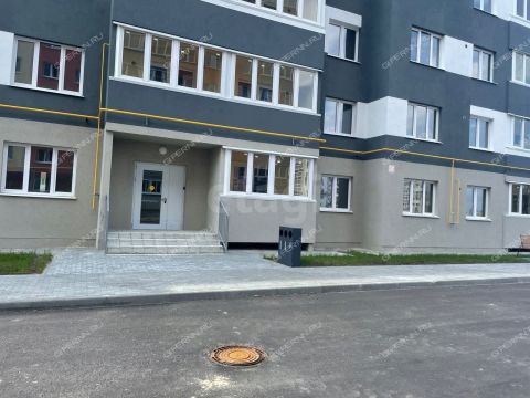 2-komnatnaya-ul-vyaznikovskaya-d-43 фото