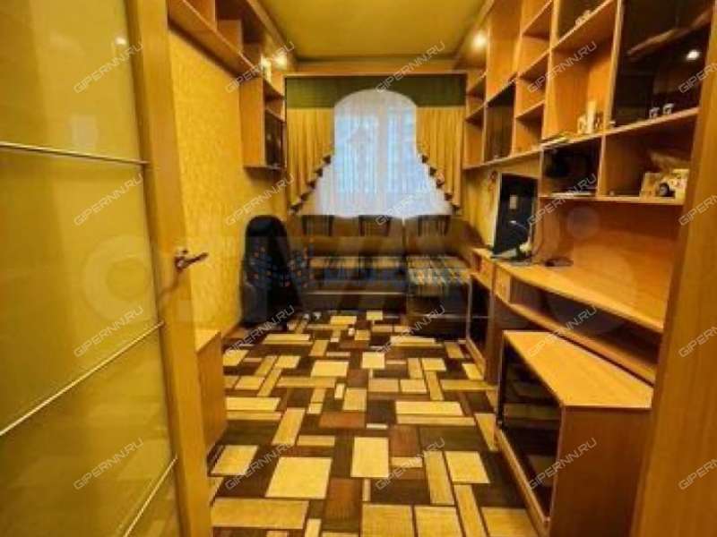 трёхкомнатная квартира на улице Культуры дом 12