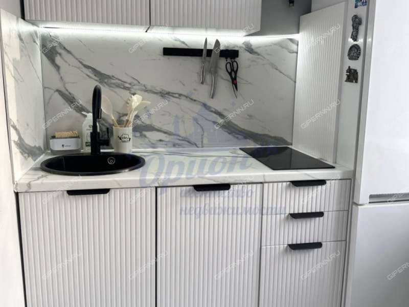 трёхкомнатная квартира на Садовой улице дом 33 рабочий посёлок Первое Мая