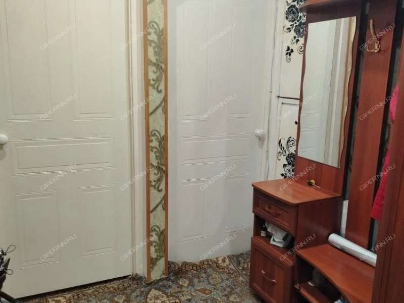 двухкомнатная квартира на проспекте Бусыгина дом 22