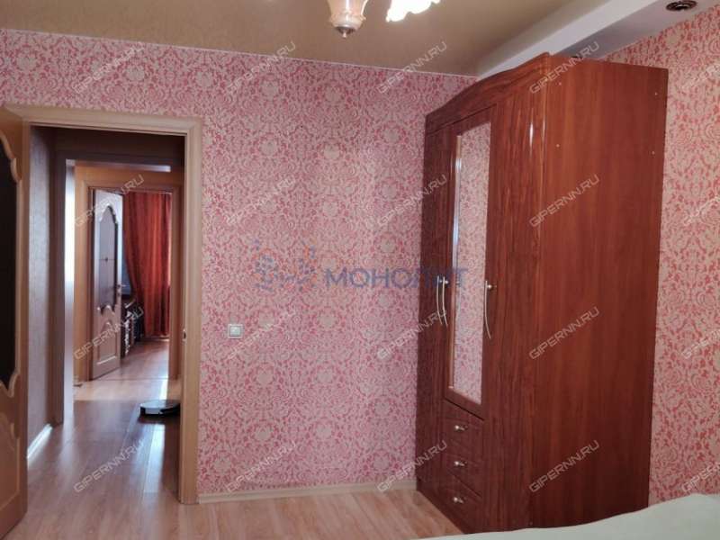 трёхкомнатная квартира на улице Октябрьской Революции дом 45А