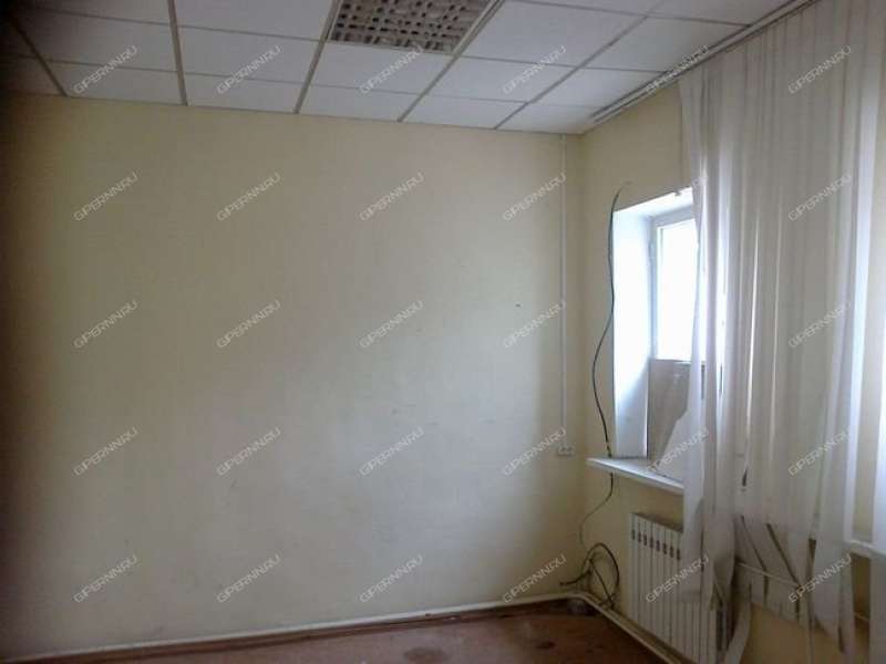 помещение под торговую площадь на Веденяпина ул., д.21