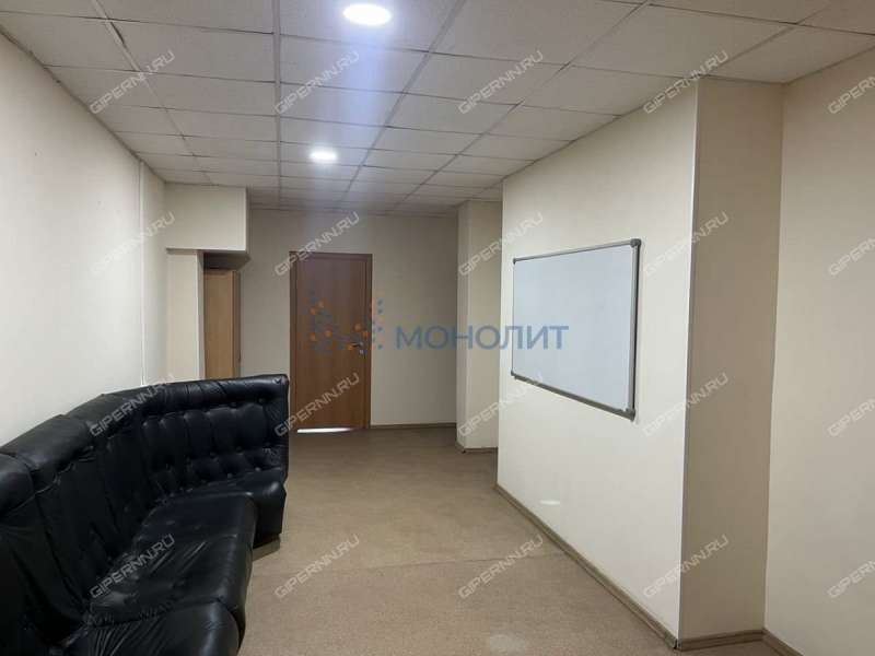 помещение под помещение свободного назначения на улице Родионова