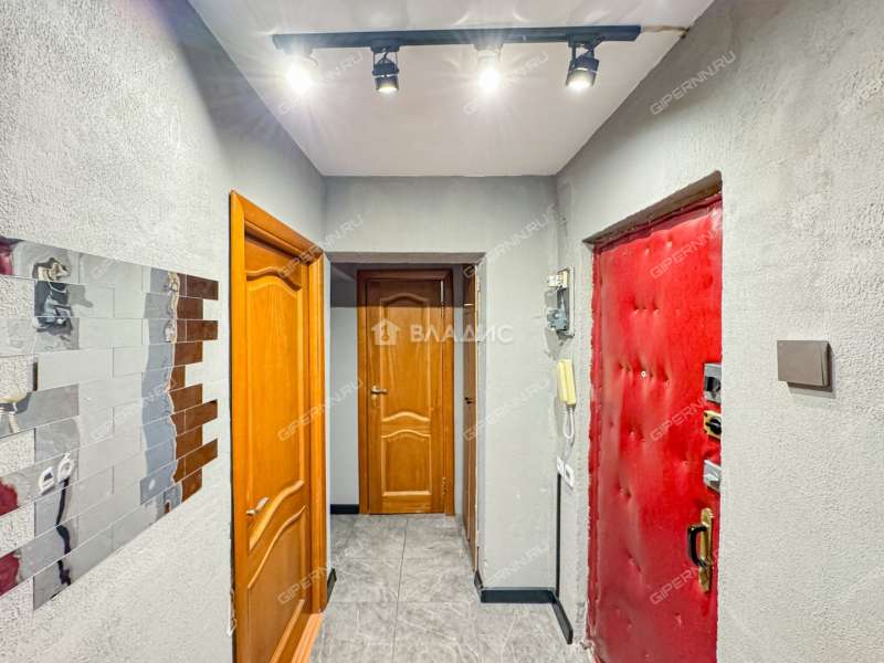 двухкомнатная квартира на улице Героев Космоса дом 46