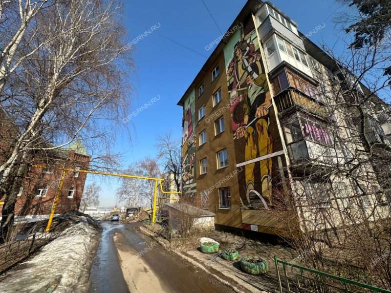 двухкомнатная квартира на Суетинской улице дом 10