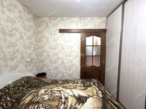 3-komnatnaya-ul-verhnepecherskaya-d-9 фото