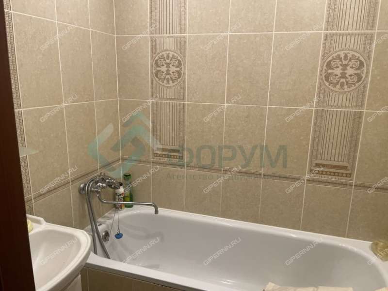 трёхкомнатная квартира на улице Максима Горького дом 148