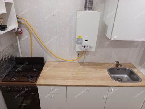 2-komnatnaya-b-r-zarechnyy-d-7v фото