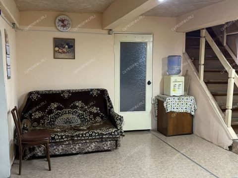 taunhaus-shkolnaya фото