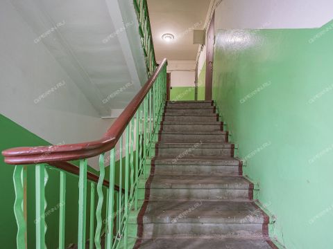 1-komnatnaya-prosp-gagarina-d-52 фото