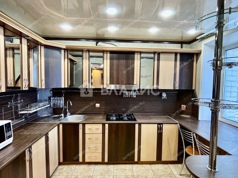 2-komnatnaya-ul-narodnaya-d-30 фото