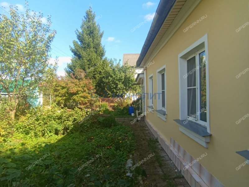дом на улице Короленко рабочий посёлок Горбатовка