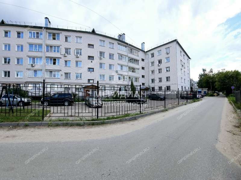 трёхкомнатная квартира на улице Ленина дом 161 к2 город Бор