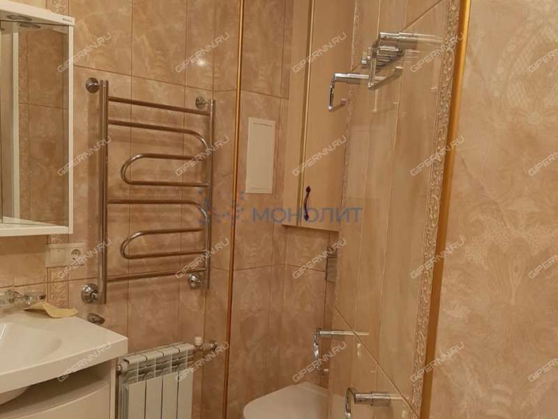 трёхкомнатная квартира на проспекте Гагарина дом 107