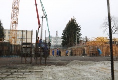 Фундамент первого дома начали заливать в новом квартале у Сенной площади