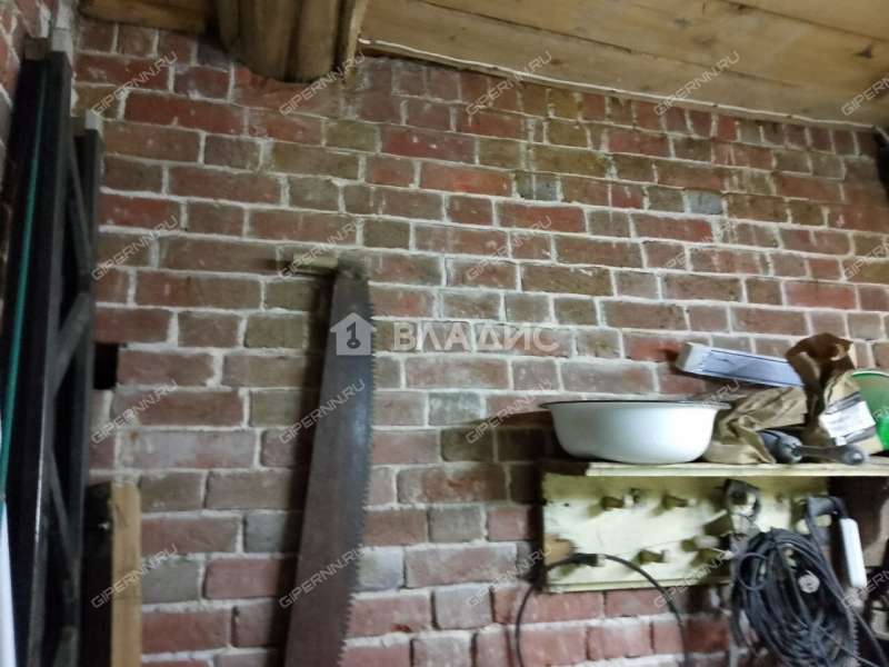 дом на улице Сутырина посёлок Ленинская Слобода