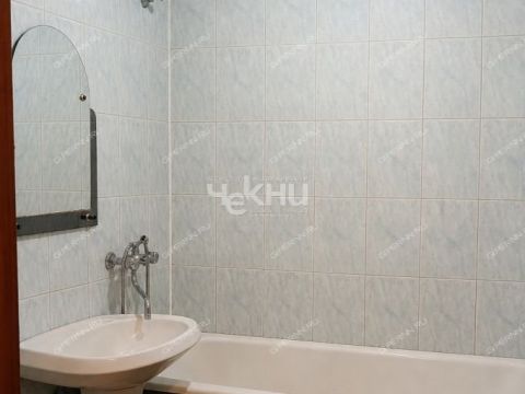1-komnatnaya-prosp-kirova-d-1a фото