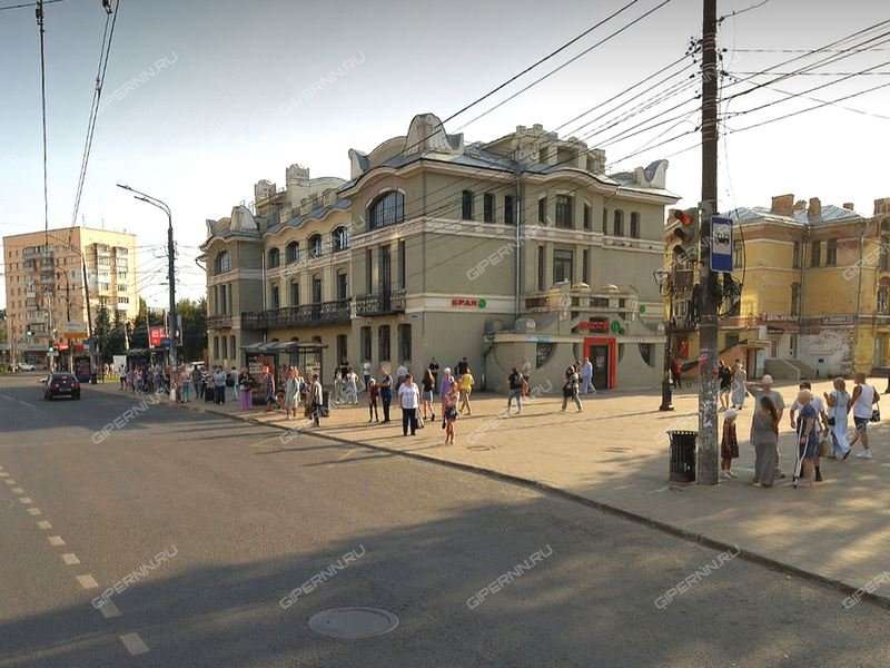 помещение под торговую площадь на улице Коминтерна