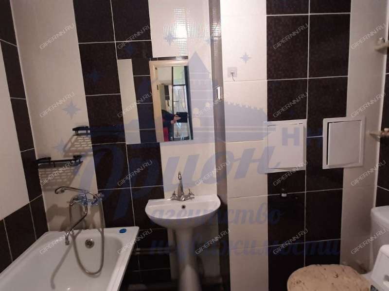 однокомнатная квартира на Изумрудной улице дом 16, к 1 посёлок Культура