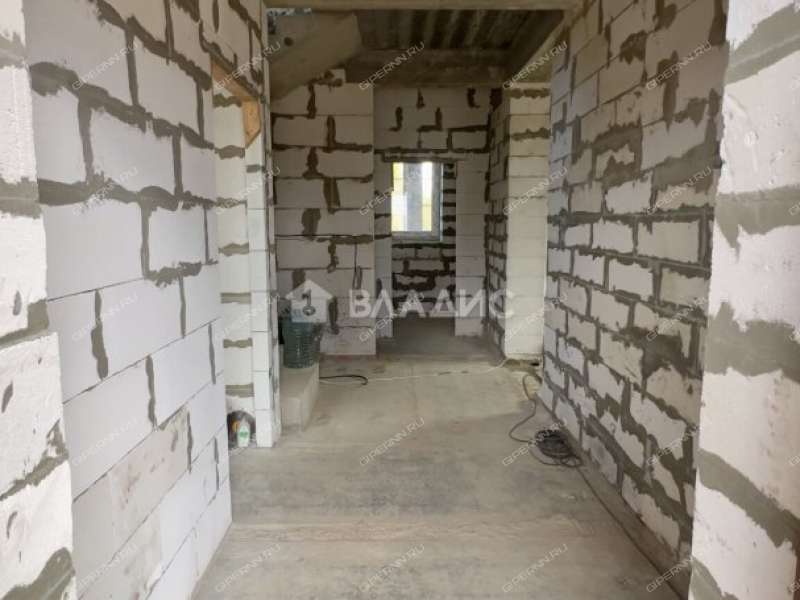 дом на улице Катукова город Бор