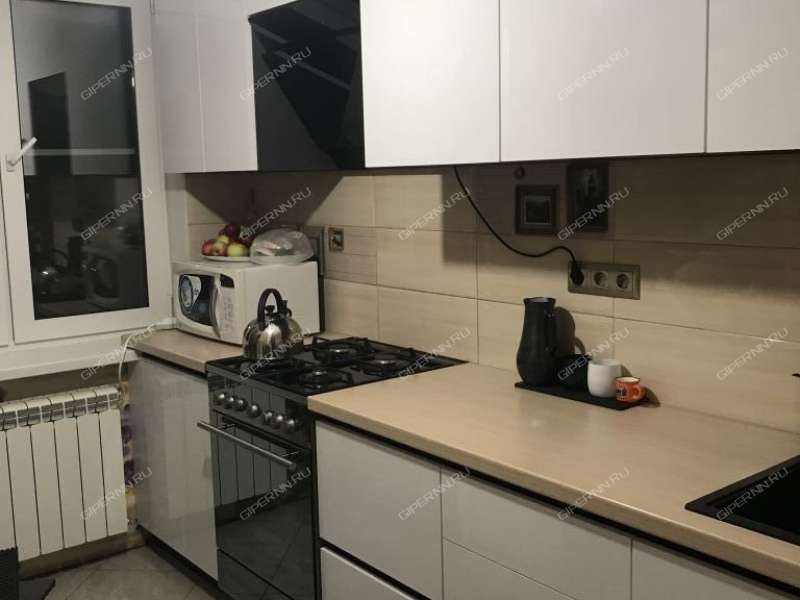 трёхкомнатная квартира на улице Сергея Акимова дом 2