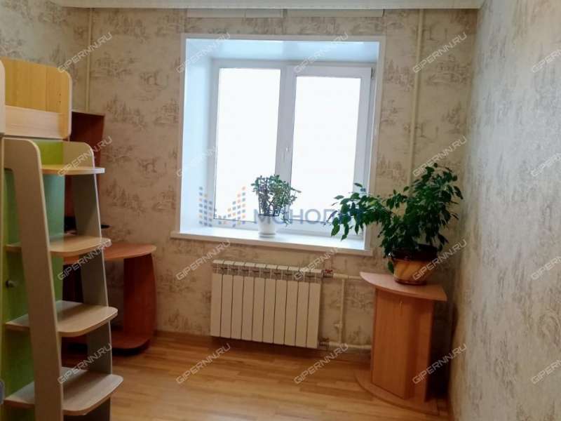 трёхкомнатная квартира на улице Куйбышева дом 61