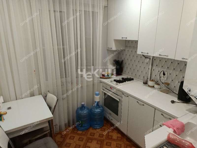 трёхкомнатная квартира на улице Адмирала Макарова дом 6 к2