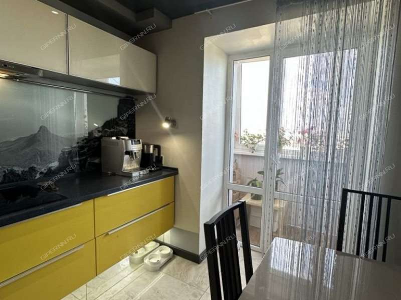 трёхкомнатная квартира на Октябрьской улице дом 5б город Дзержинск