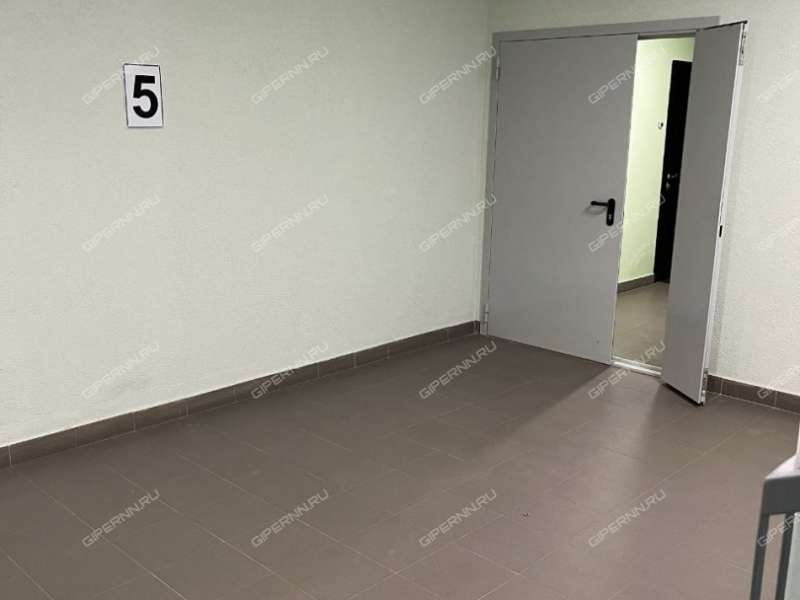 четырёхкомнатная квартира на улице Васильева дом 31а