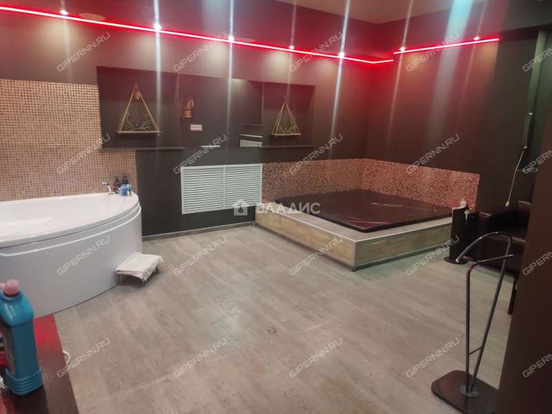 помещение под помещение свободного назначения на проспекте Ильича