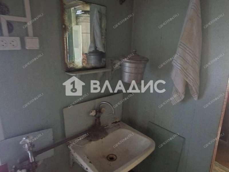 дом на улице Горького посёлок Память Парижской Коммуны