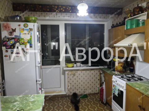 4-komnatnaya-ul-golubeva-d-4 фото